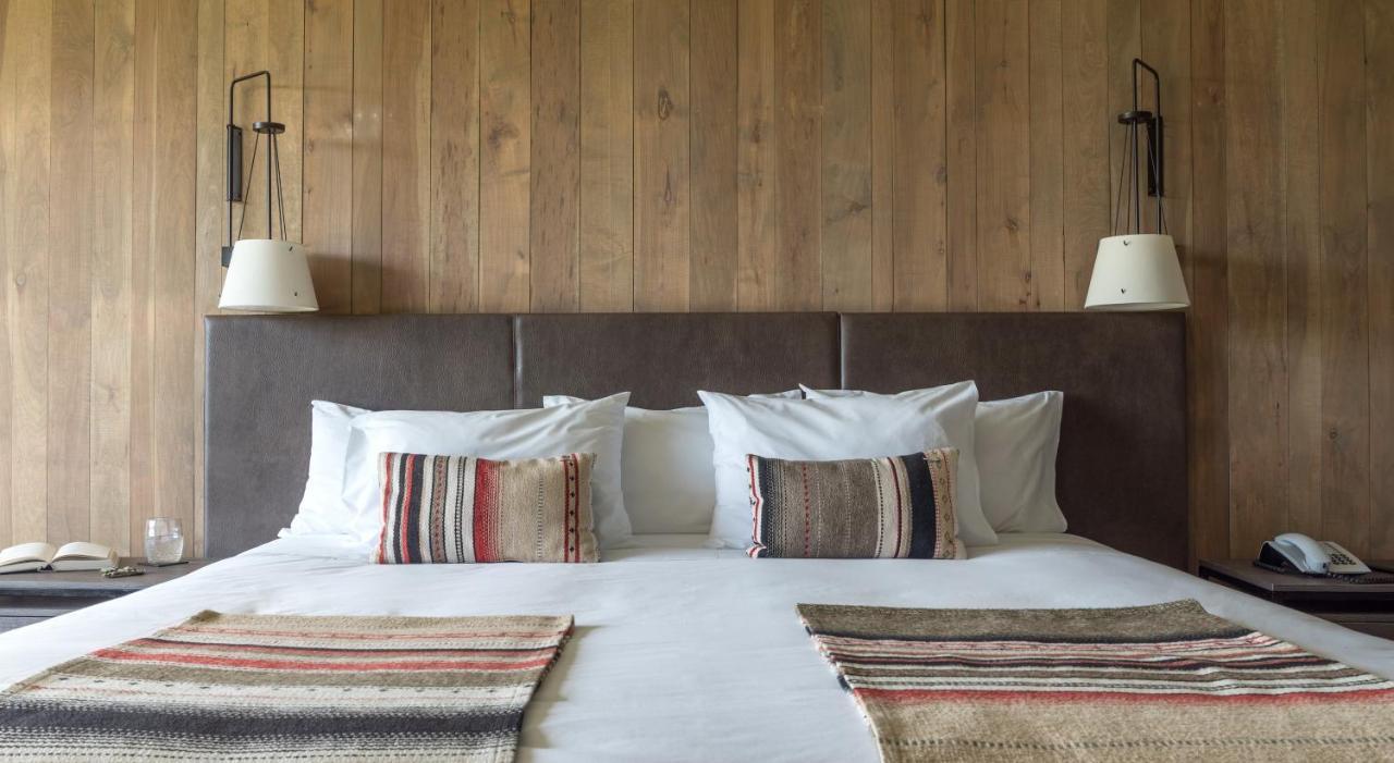 Hotel Río Serrano + Torres del Paine National Park